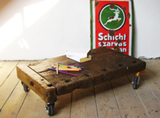 Rustikk stuebord