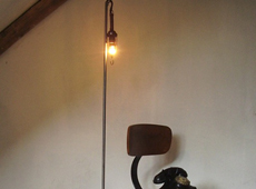 Stålampe fra en gammel industrilampe