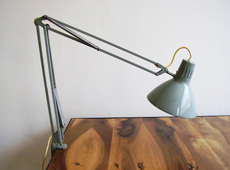 Luxo bordlampe