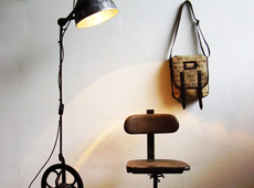 Industriell stålampe